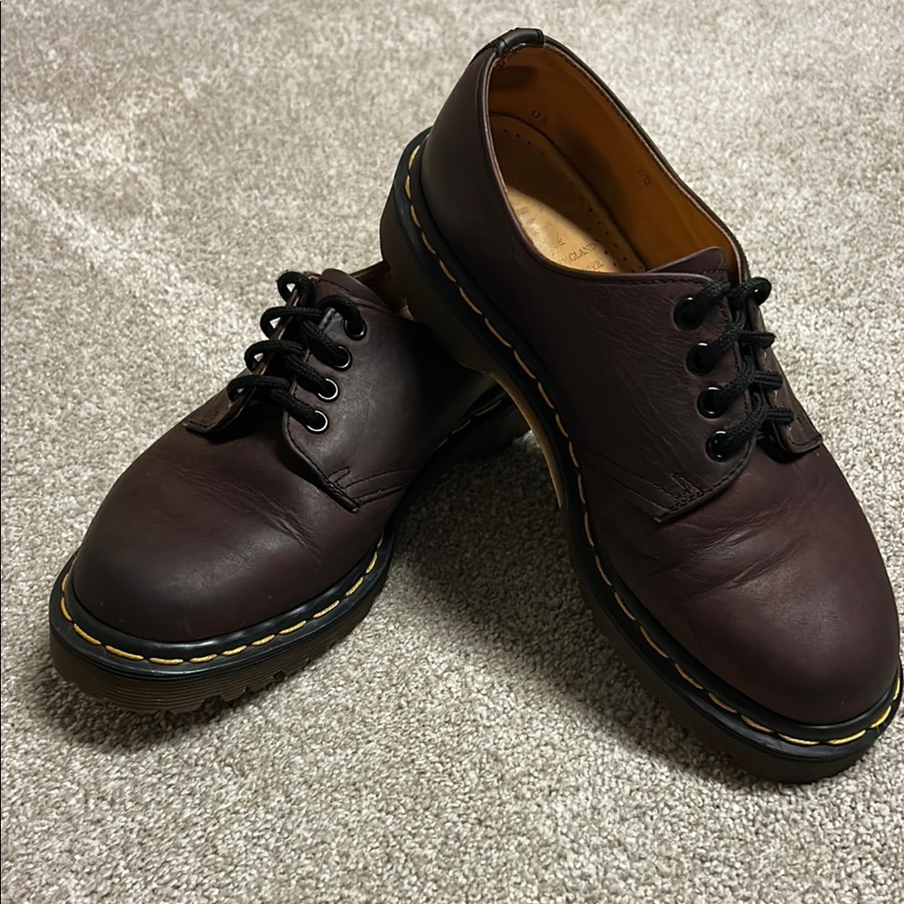 Vintage DR MARTENS Made in England, Brown, Size 9